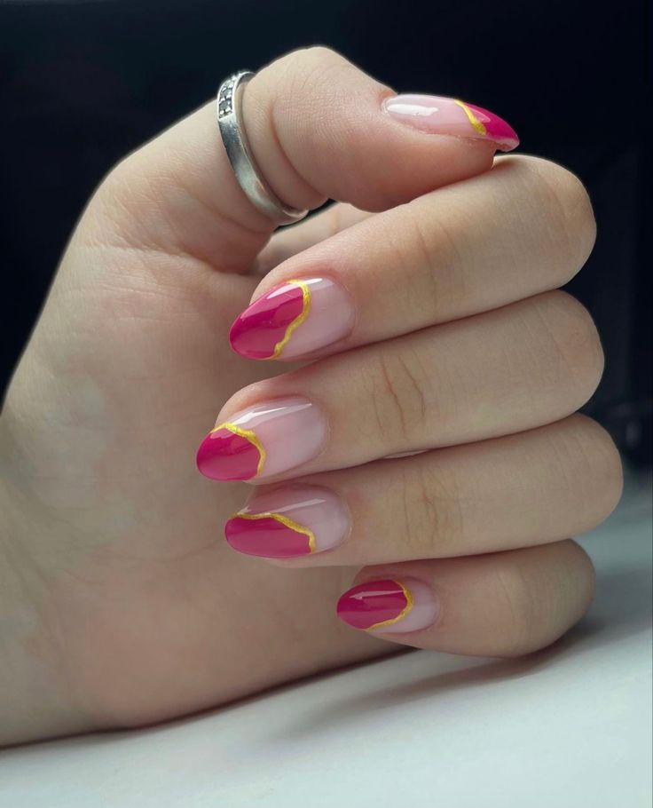 Elegant Soft Pink and Vibrant Magenta Nail Design with Sophisticated Gold Accents