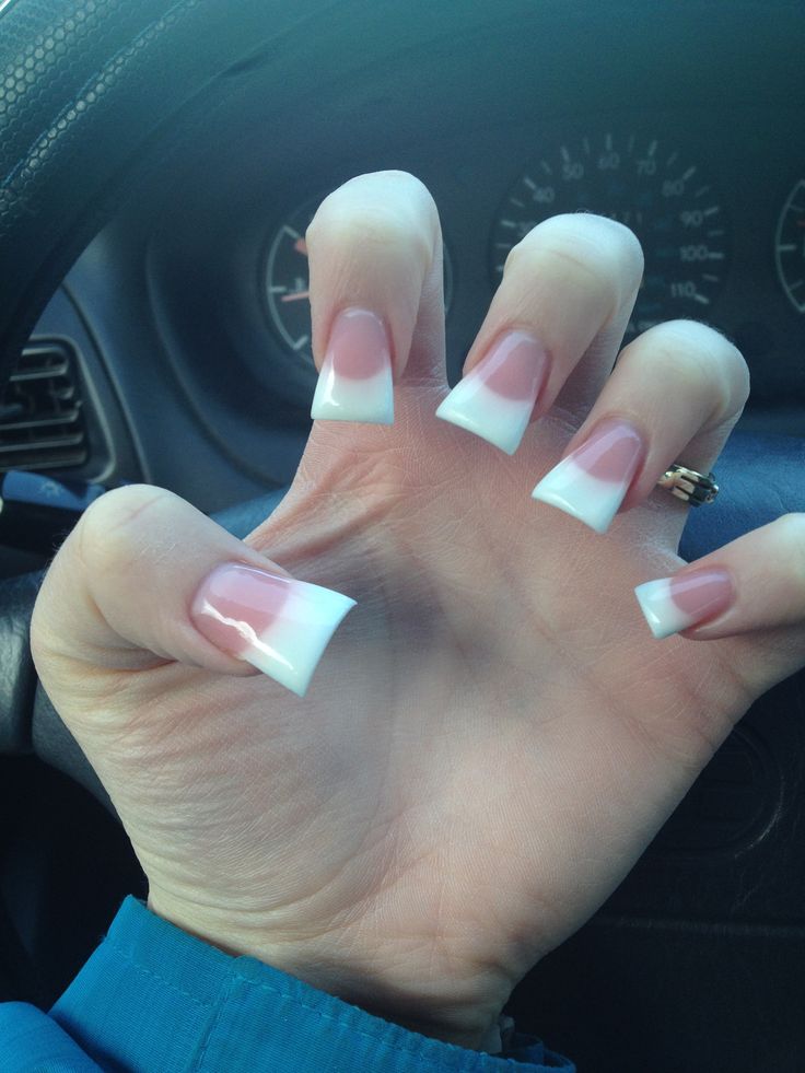 Chic Elegant French Tip Nails: Timeless Style for Any Occasion