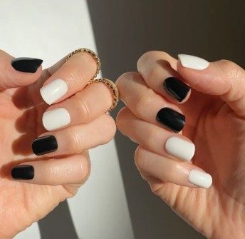 Modern Chic Monochrome Nail Design: Striking Black and White Elegance