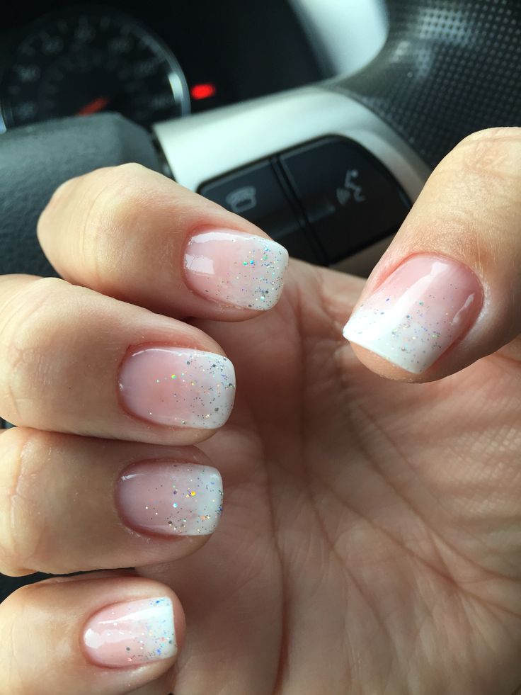 Chic Gradient Nail Design with Glitter Accents for Every Occasion.