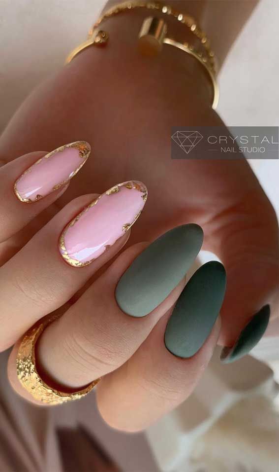 Sophisticated Nail Design: Chic Matte and Glossy Finish with Soft Pink and Deep Green Contrast.