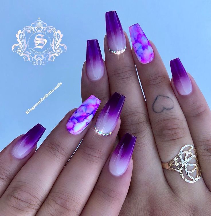 Stunning Ombre Nail Design: Deep Purple to Soft Lavender with Marbled Patterns and Rhinestone Accents