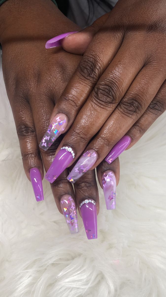 Stunning Purple Gradient Nails Embellished with Star Glitter and Rhinestones