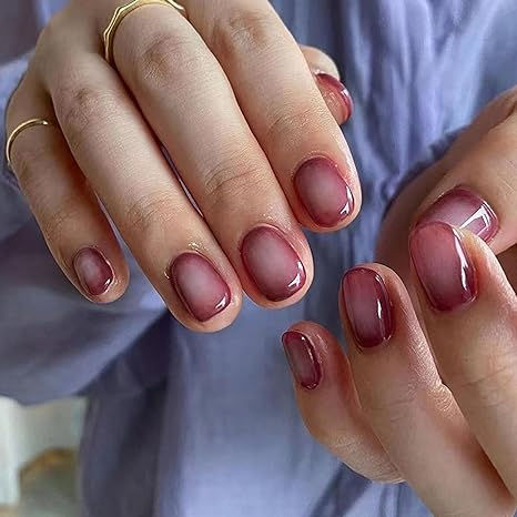 Chic Gradient Manicure: Sheer Pink to Deep Burgundy for Any Occasion