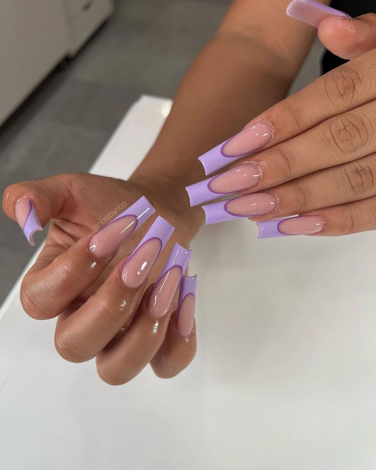 Chic Almond-Shaped Nail Design with Gradient Lavender and Nude Finish