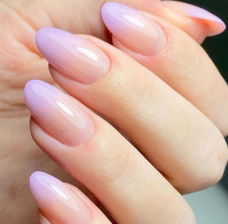 Soft and Dreamy: Elegant Pastel Ombre Almond Nails