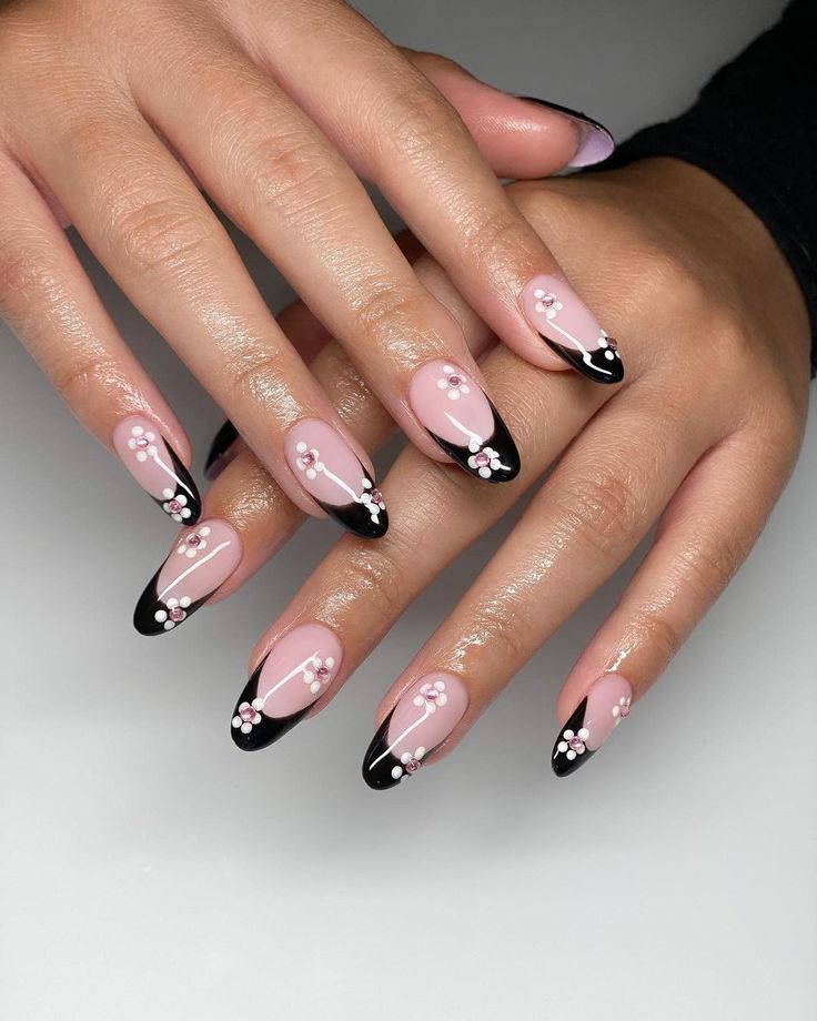 Elegant Floral Pink and Black Nail Design for Any Occasion