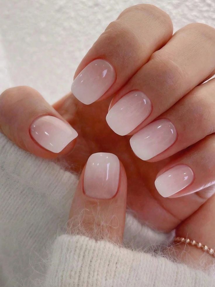 Elegant Soft Ombre Nails: A Versatile Gradient Design for Any Occasion