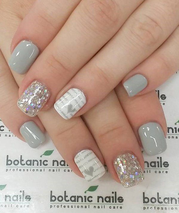 Chic Gray Nail Design Enhances Modern Aesthetic with Shimmering Accents.