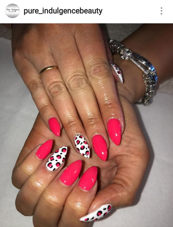 Stylish Vibrant Pink Nail Design with Leopard Print Accent.