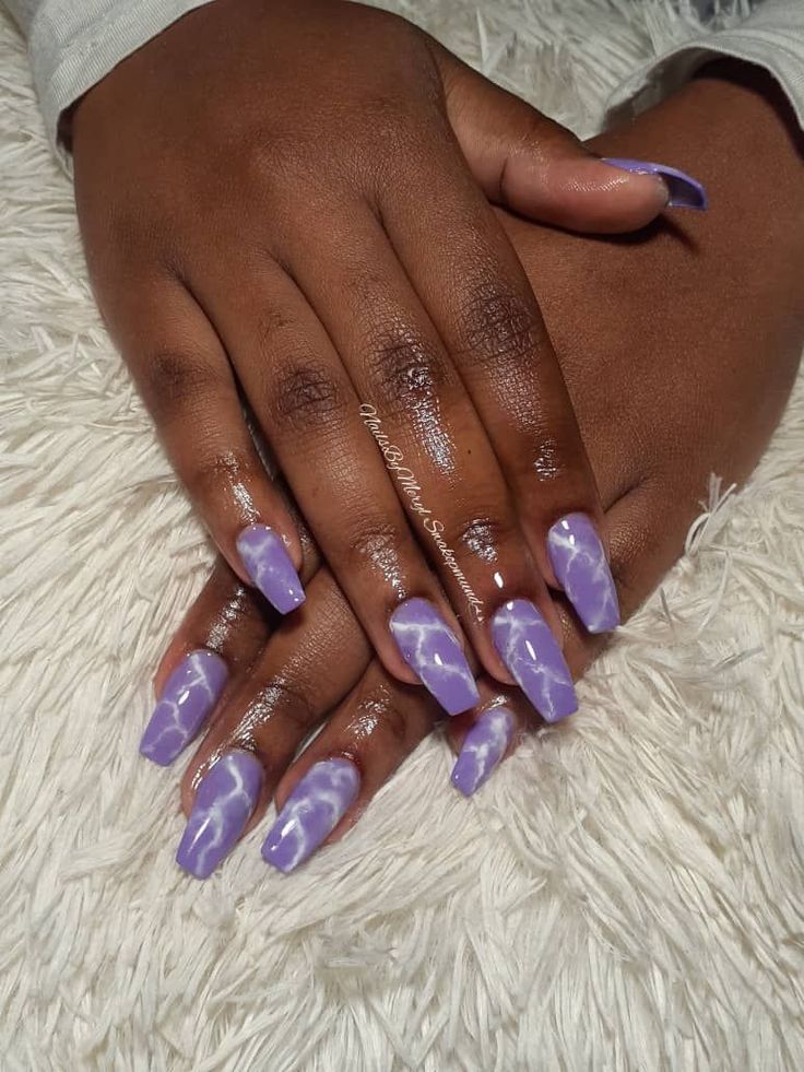 Sophisticated Elegant Purple Marble Nail Design for Any Occasion