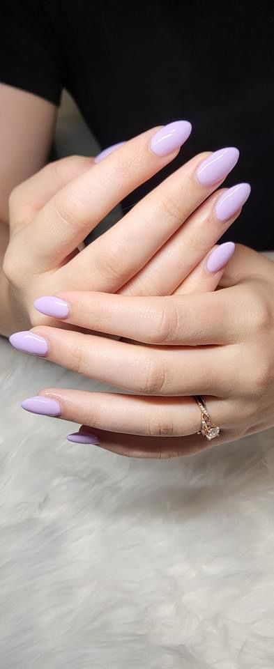 Chic Lavender Almond Nails: A Sophisticated Statement for Any Occasion.