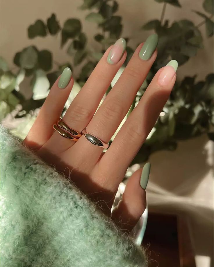 Chic Green and Nude Nails: A Sophisticated Modern Aesthetic Perfect for Any Occasion