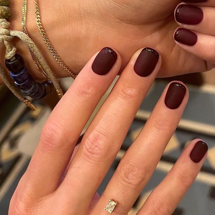 Sophisticated Dark Maroon Matte Nails: A Modern Touch for Autumn Elegance.