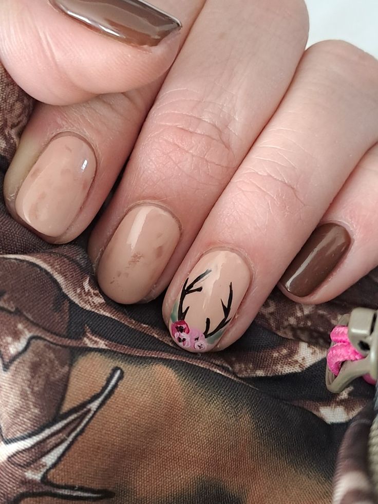 Nails With Deer Design