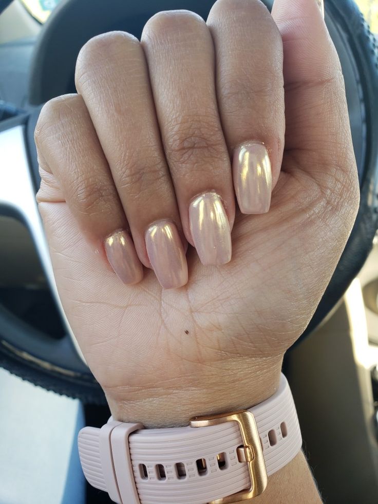 Elegant Almond-Shaped Nude Nails: A Sophisticated Finish for Any Occasion.