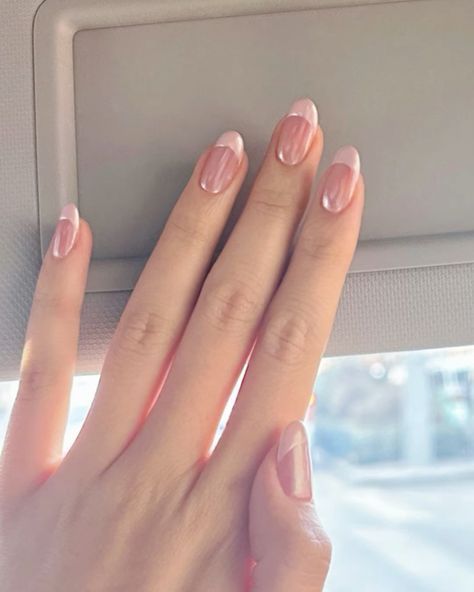 Elegant Nude Nails with Sophisticated French Tips for a Subtle, Stylish Look.