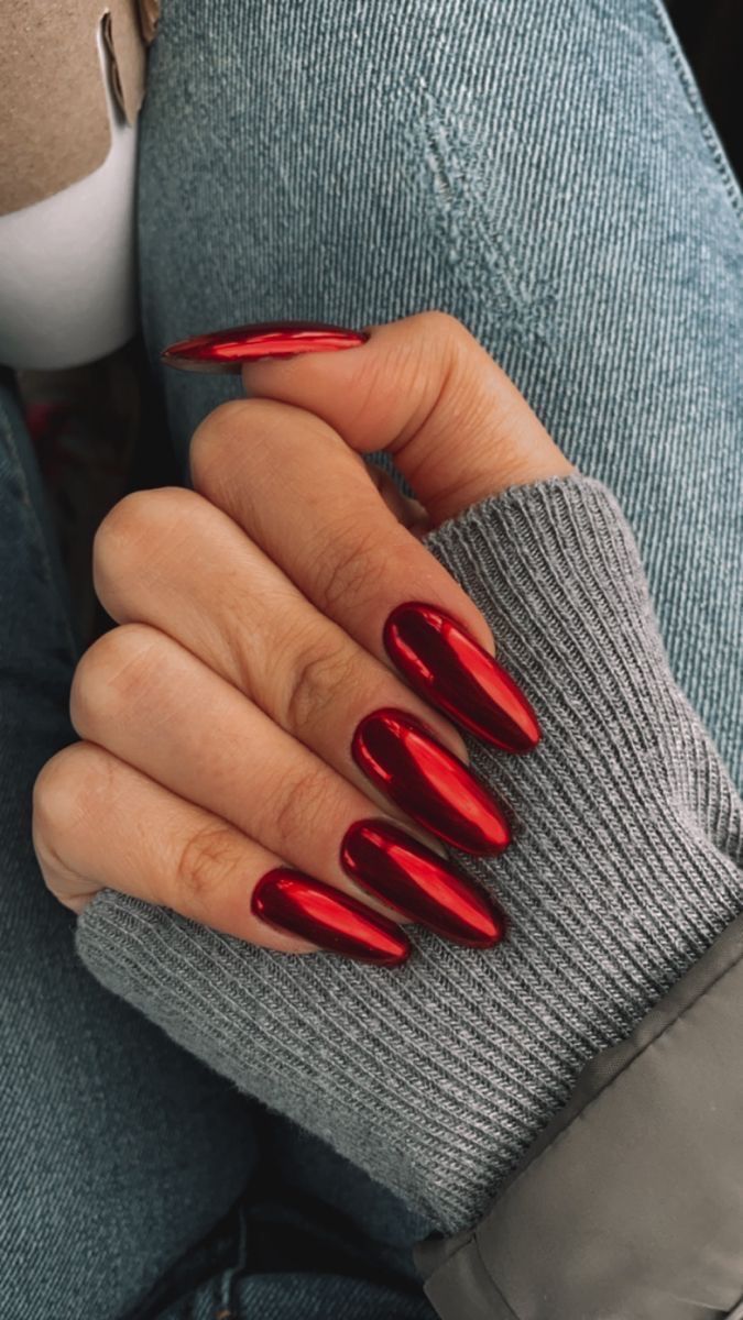 Glossy Red Stiletto Nails: A Bold Touch of Glamour for Everyday Looks