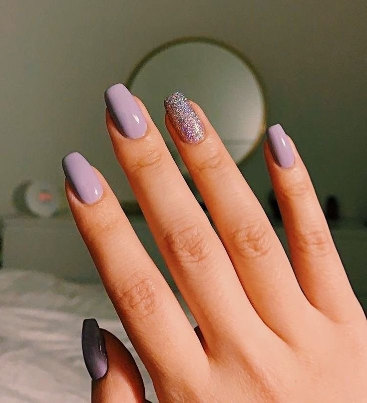 Chic Lavender Nail Design with Glossy Finish and Glitter Accent Sparkle