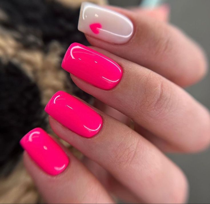 Playful Pink Heart Manicure: A Fun and Flirty Nail Design