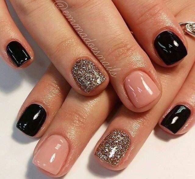 Elegant Nail Design: Glossy Black, Soft Pink, and Glitter Accents for Any Occasion