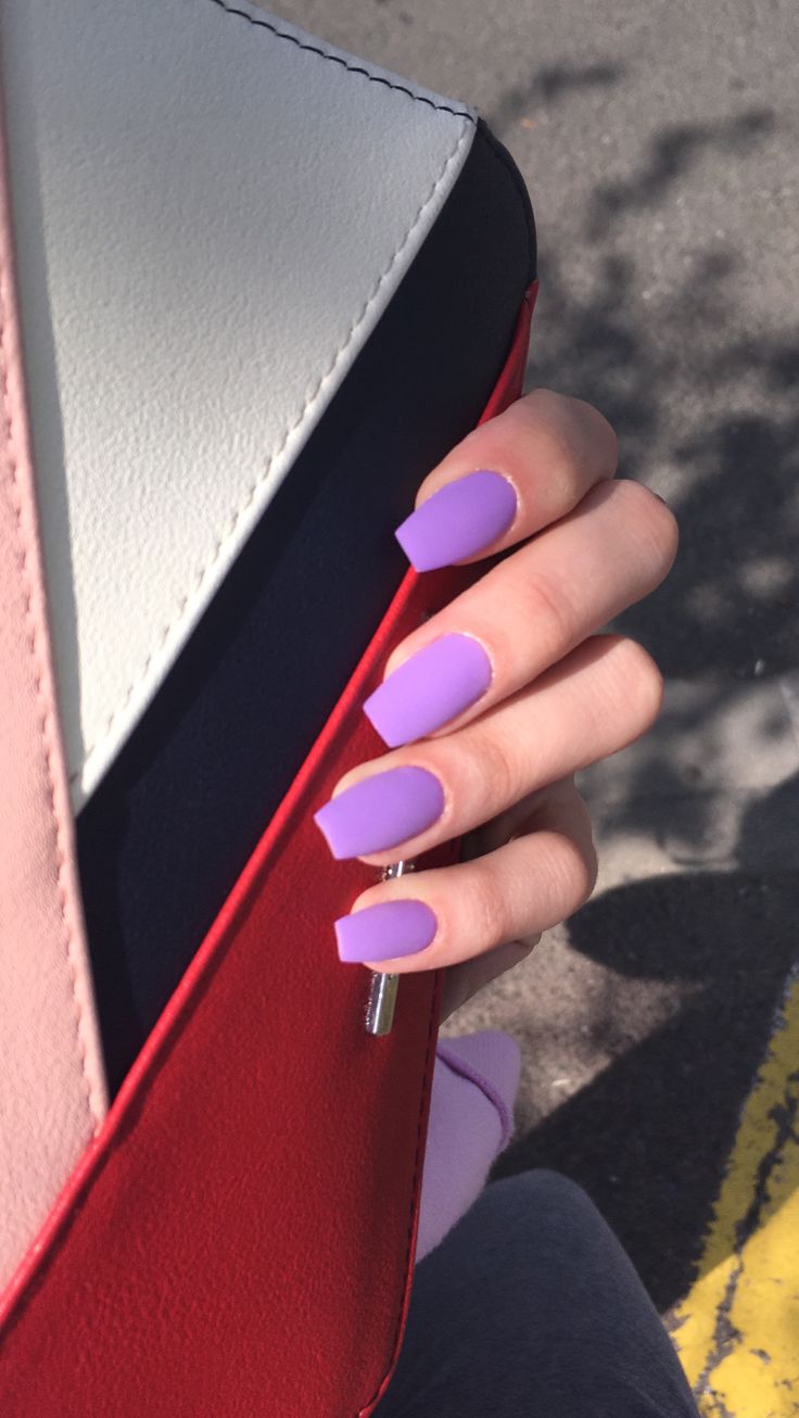 Chic Lavender Matte Nails with Elegant Square Tips.