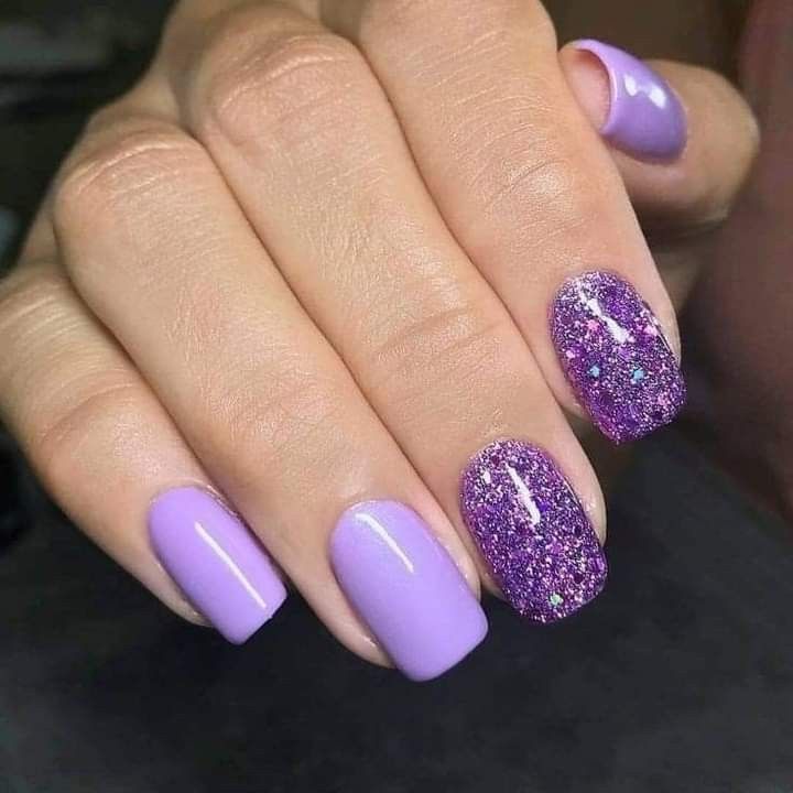 Chic Lavender Nail Design with Glitter Accent for Versatile Elegance.