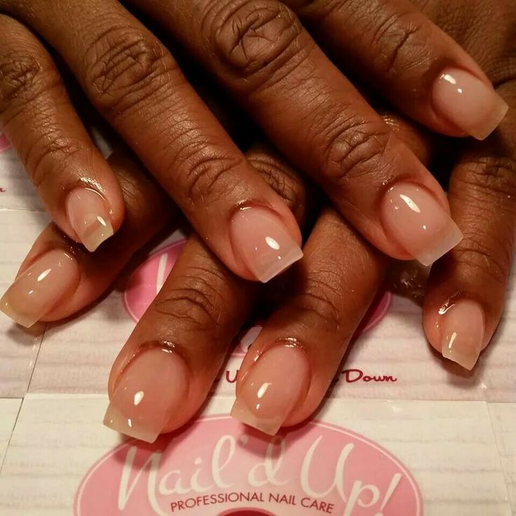 Elegant Nude Manicure with Soft Pink Gradient and Square-Shaped Nails for a Polished Look.