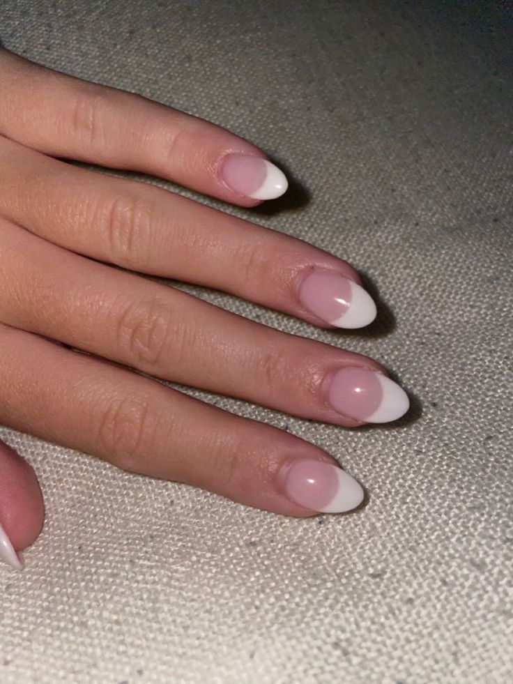 Sophisticated Almond-Shaped Nails with Classic French Manicure Design