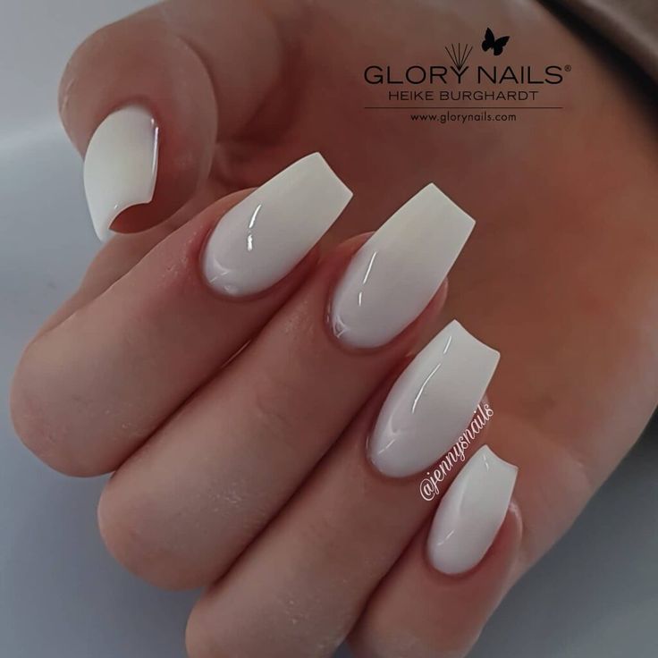 Sophisticated Ombre Nails: A Chic Blend of White and Soft Nude with Square Tips.