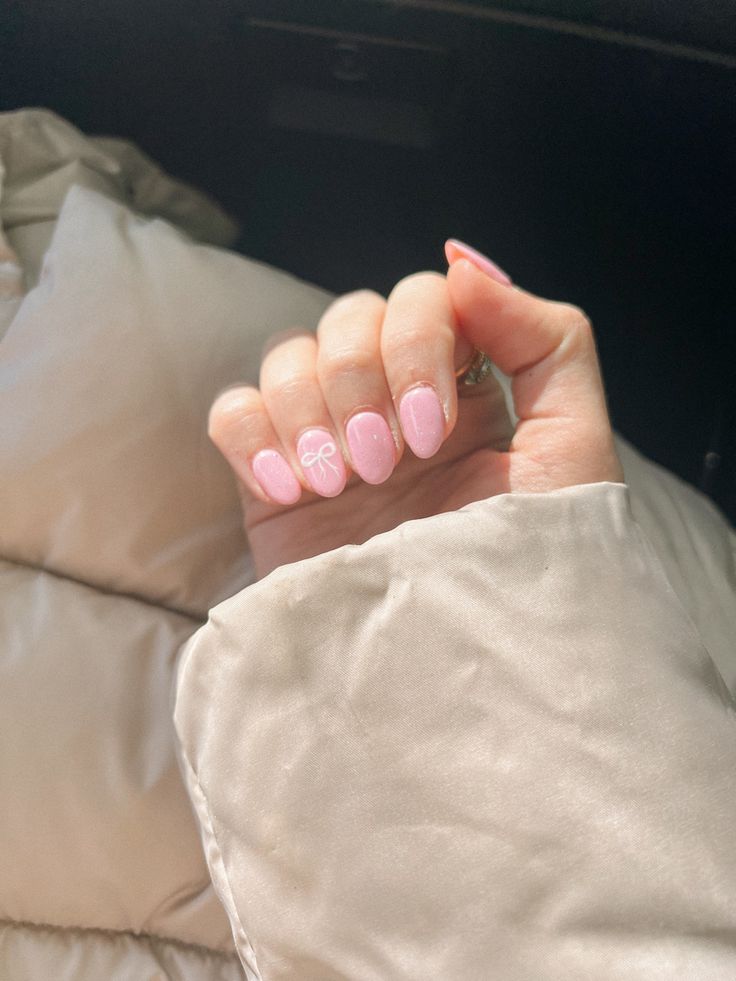 Elegant Minimalistic Pink Nails: Versatile Chic for Any Occasion.