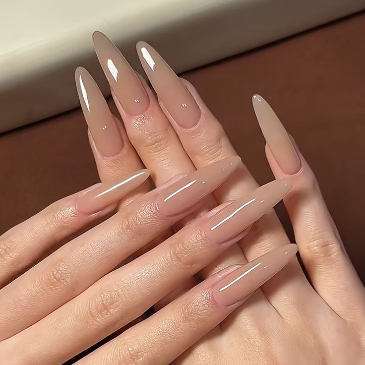 Elegant Almond-Shaped Ombre Nails: A Timeless Chic Design for Any Occasion