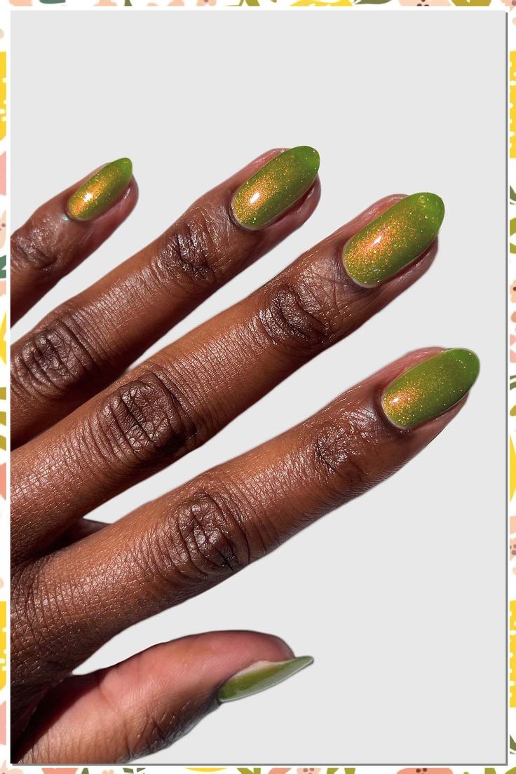 Elegant Almond-Shaped Glossy Green Nails with Vibrant Emerald to Gold Gradient.