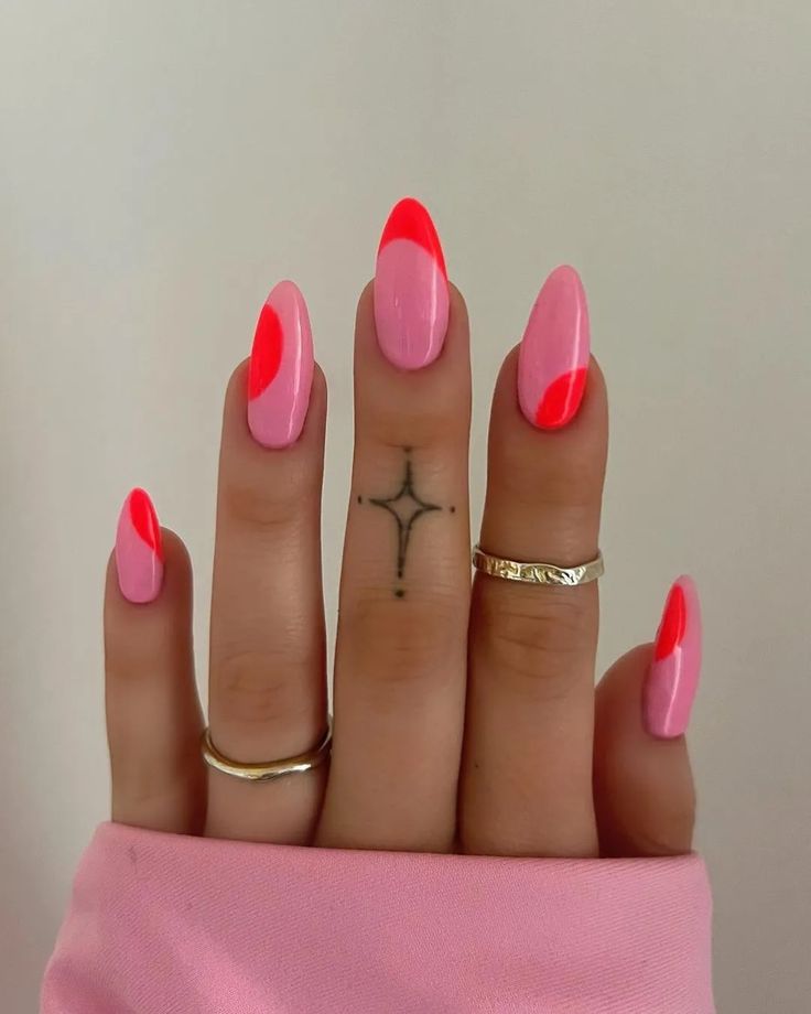 Chic Nail Design: Vibrant Colors and Modern Aesthetics for a Fashion Statement