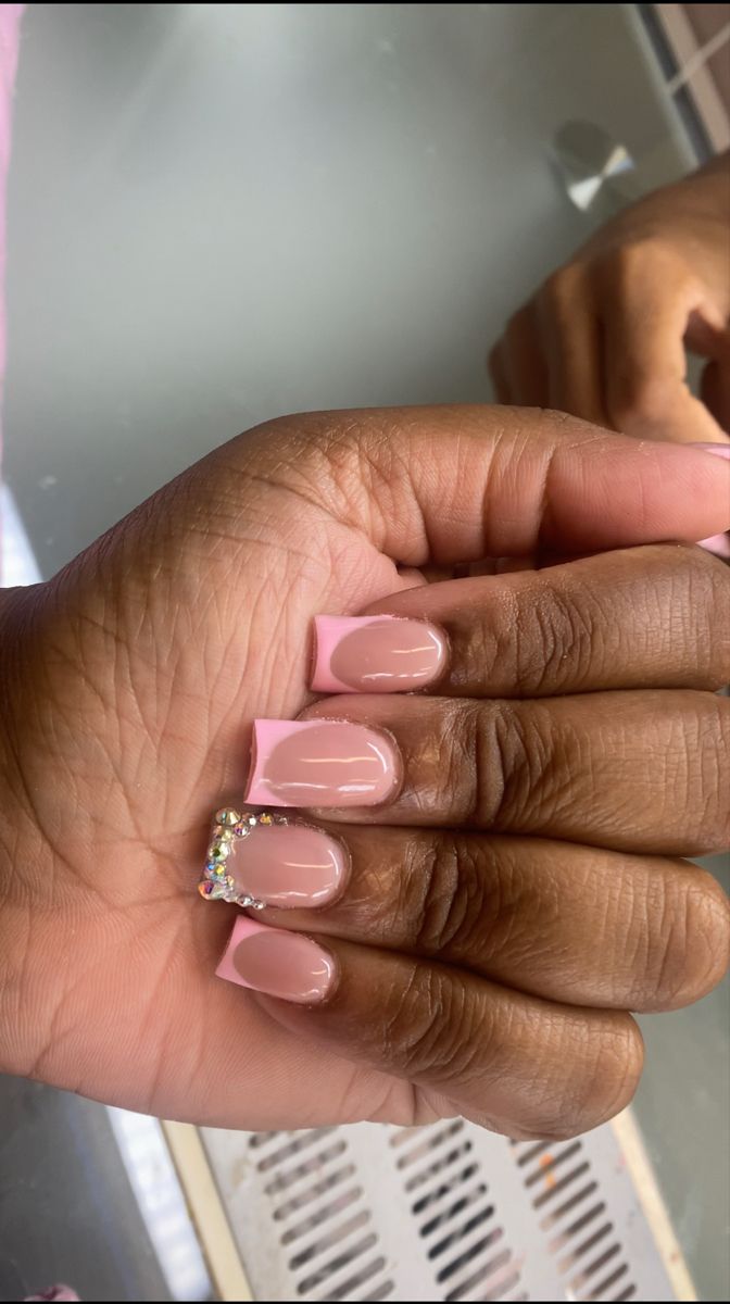 Chic Soft Pink and Nude Nail Design with Rhinestone Accent