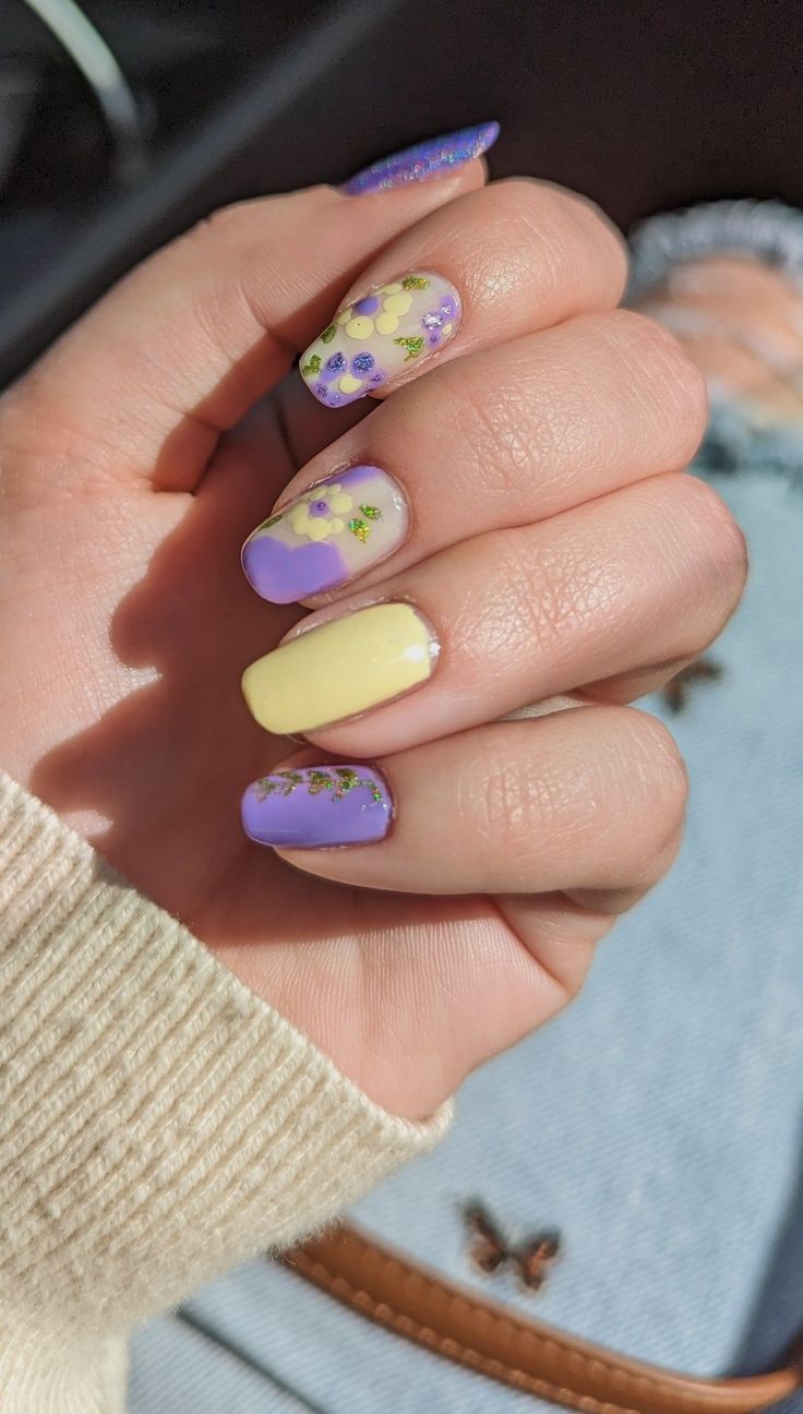 Whimsical Pastel Nail Design: Chic Floral Patterns for Spring