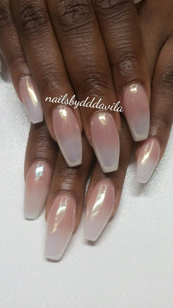 Chic Almond-Shaped Ombre Nails: Elegant Blush and White Gradient with Glossy Finish.