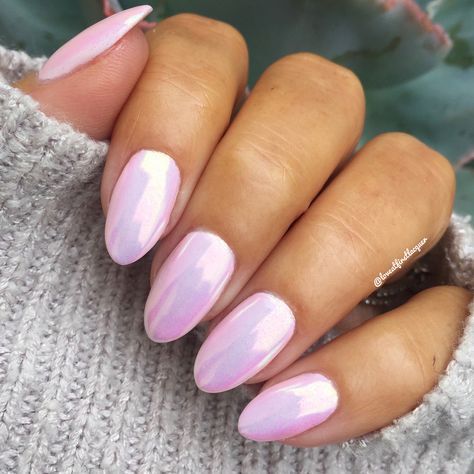 Elegant Soft Ombre Nails in Delicate Pink: Perfect for Any Occasion.