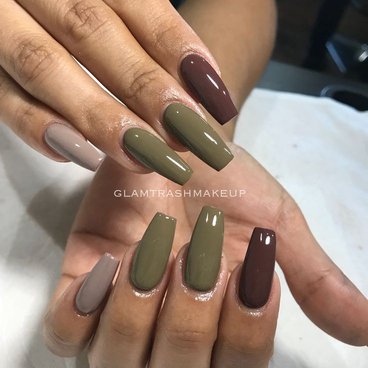 Chic Earthy-Toned Nail Design: Modern Long Square Nails with Glossy Elegance.