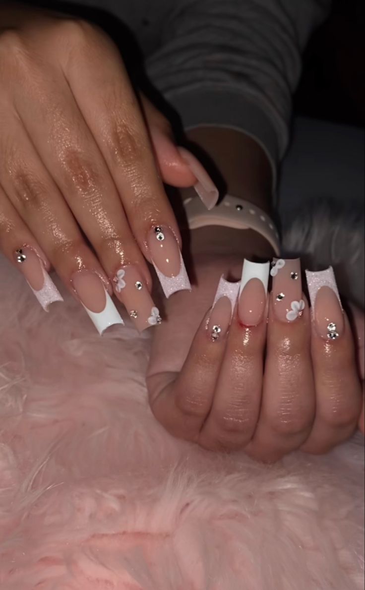 Chic Pastel Floral Nail Design with Rhinestones for Elegant Occasions