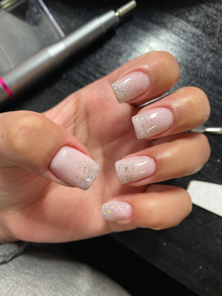 Chic Glitter Accent Nude Nails for Sophisticated Elegance