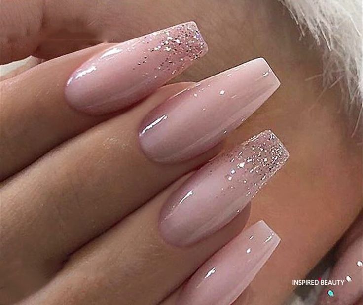 Chic Sparkling Pink Gradient Long Nails: Perfect for Any Occasion.