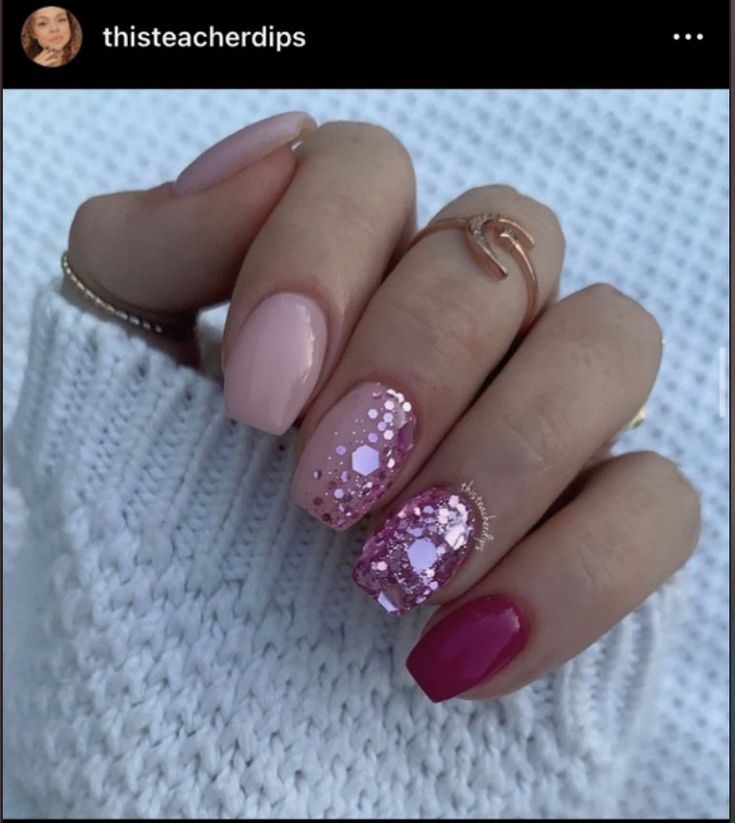 Chic Glamorous Nail Design with Soft Pink, Nude Shades, and Glittery Accents.