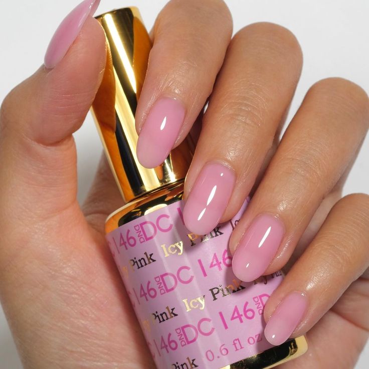 Sophisticated Glossy Pink Nails with Stylish Design and Elegance.