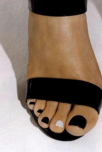 Chic Black and White Minimalist Pedicure for Versatile Occasions