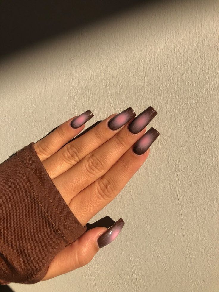 Chic Ombre Nails: Deep Brown to Soft Lavender Gradient with Matte Finish.