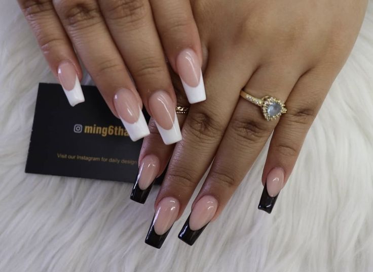 Elegant Nail Design: A Chic Blend of Classic and Modern Elements