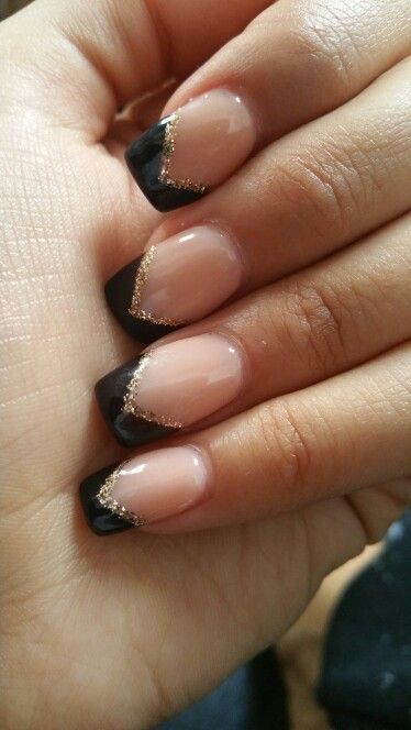 Chic Nude and Black Nail Design with Glamorous Glitter Chevron Accents