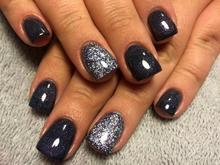 Elegant Navy Nail Design with Glitter Accents and Matte-Gloss Finish.