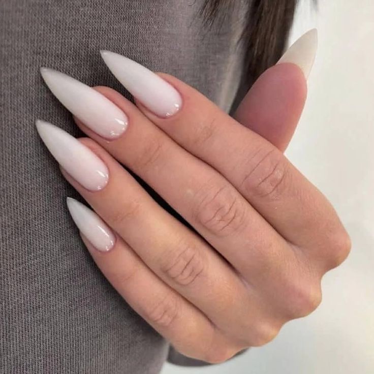 Stunning Ombre Stiletto Nails: A Chic and Modern Touch for Any Occasion